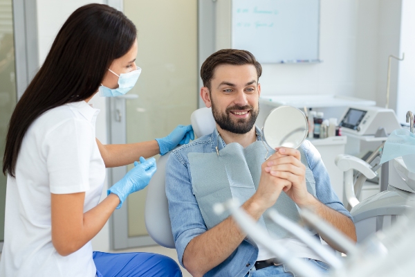 Old Dental Fillings? Common Signs You May Need A New One